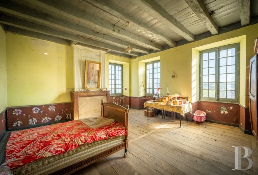 character properties France midi pyrenees   - 13