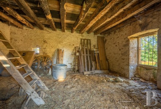 character properties France midi pyrenees   - 19