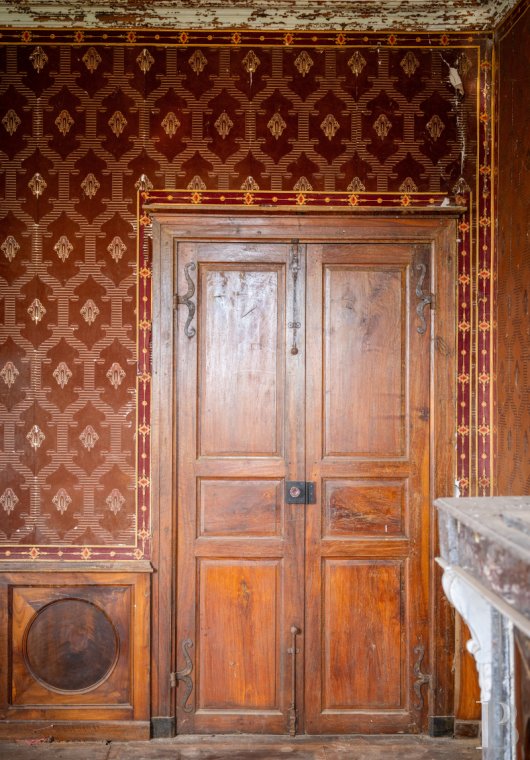 character properties France midi pyrenees   - 14