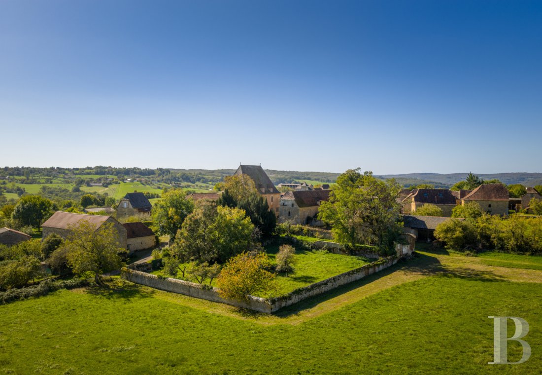 character properties France midi pyrenees   - 25