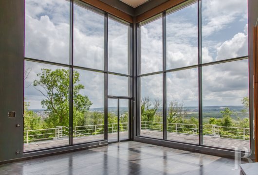 ile-de-france - The emblematic villa Poiret of the architect Robert Mallet-Stevens, its caretaker's cottage and grounds of more than 5 hectares, 40 kilometres from Paris