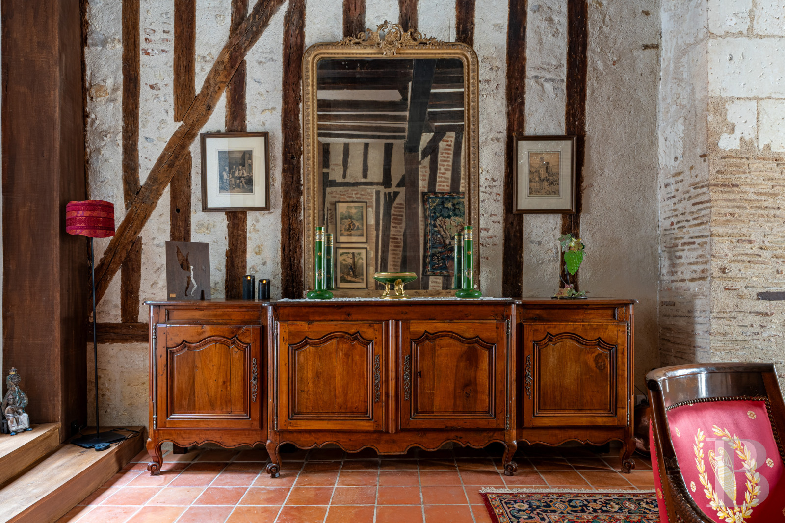 Dans le centre de Tours, une maison à colombages du 15e siècle - photo  n°4