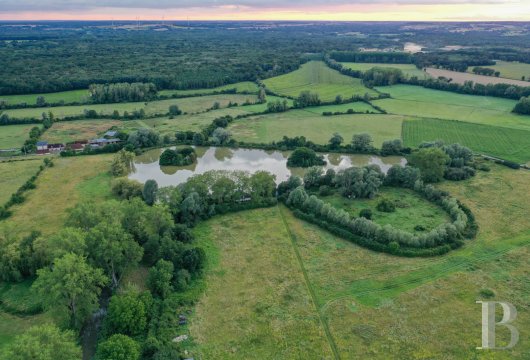 chateaux a vendre centre val de loire   - 24
