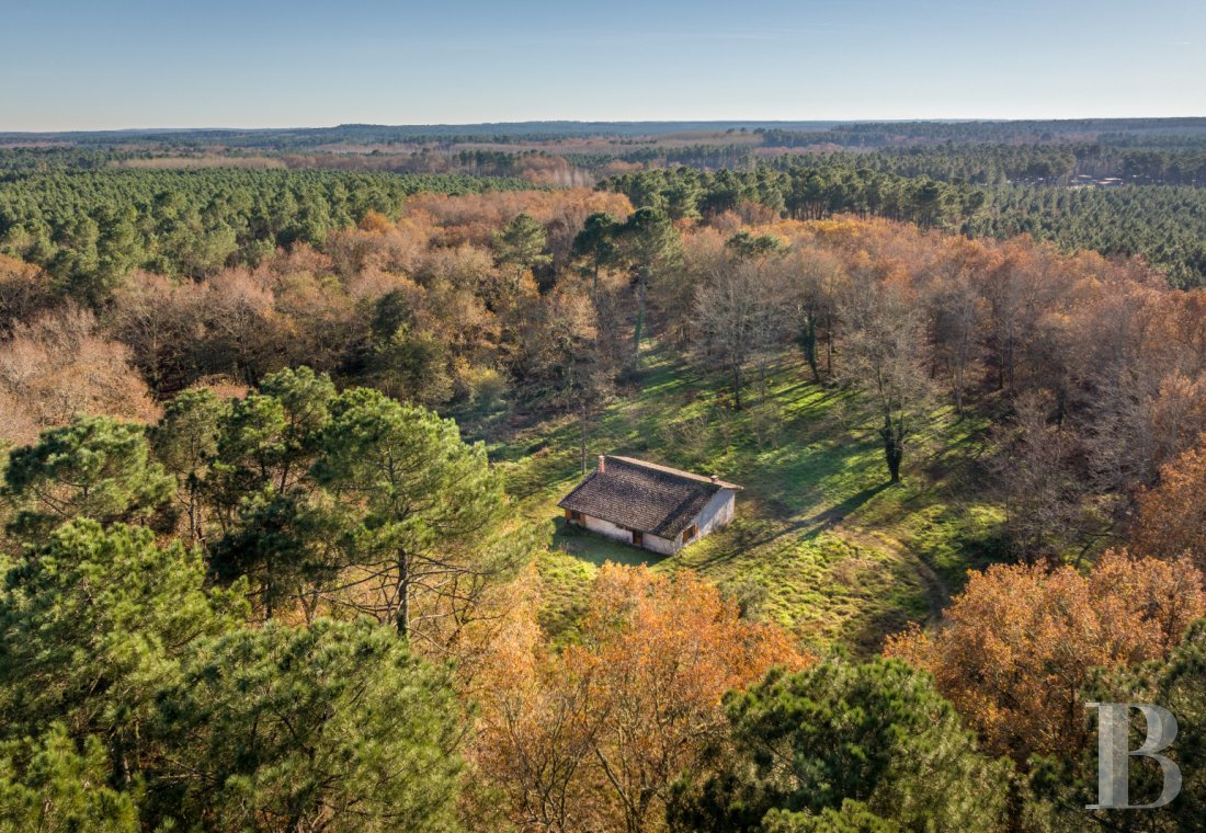 character properties France aquitaine   - 1