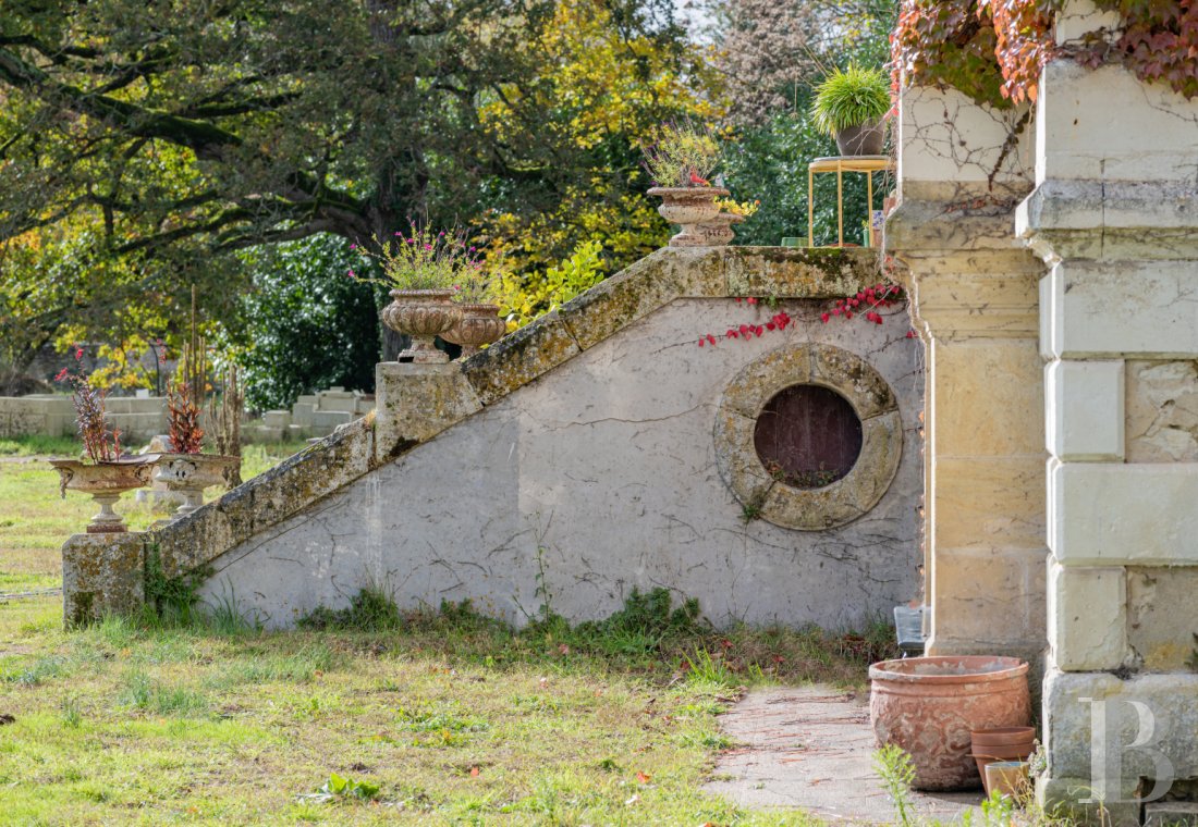 A 19th-century hunting lodge, transformed into a château focusing on the arts near Richelieu, in Indre-et-Loire - photo  n°3