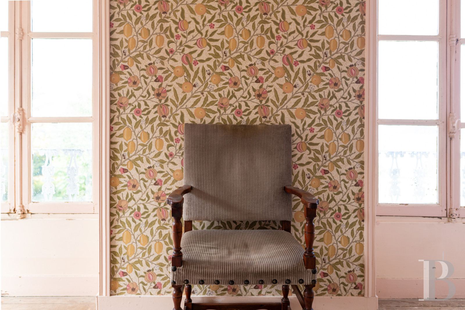 A 19th-century hunting lodge, transformed into a château focusing on the arts near Richelieu, in Indre-et-Loire - photo  n°26