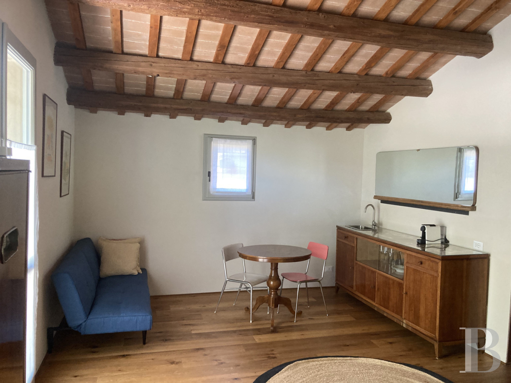 En Italie, au sud-est de Bologne, une ancienne église du 13e siècle et sa maison attenante - photo  n°19