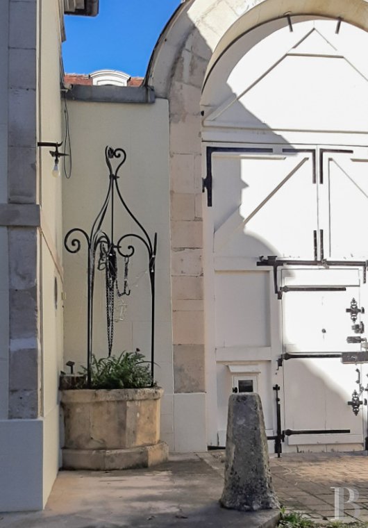 mansion houses for sale France burgundy   - 3