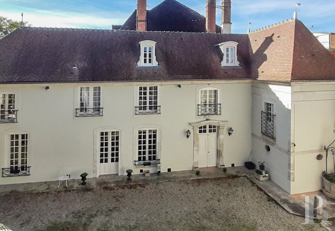 mansion houses for sale France burgundy   - 8