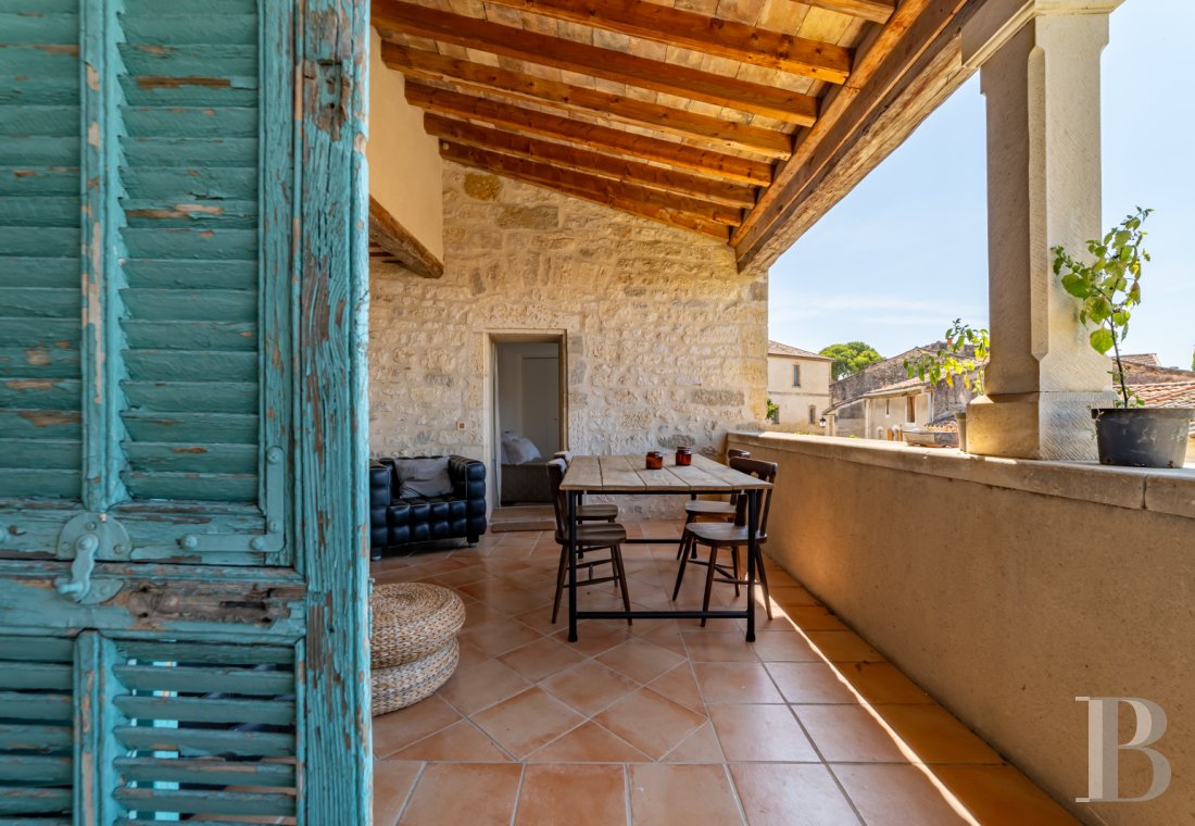 A village château dating back to the 12th century between Nîmes and Uzès in the Gard - photo  n°28