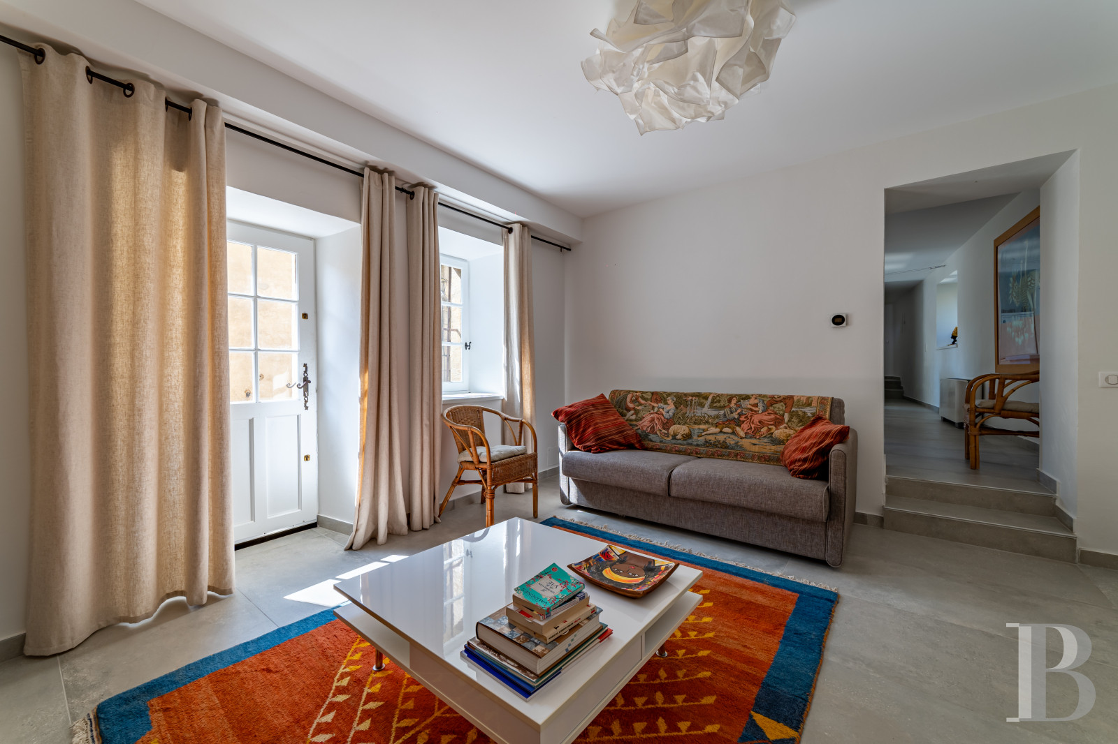 A village château dating back to the 12th century between Nîmes and Uzès in the Gard - photo  n°18