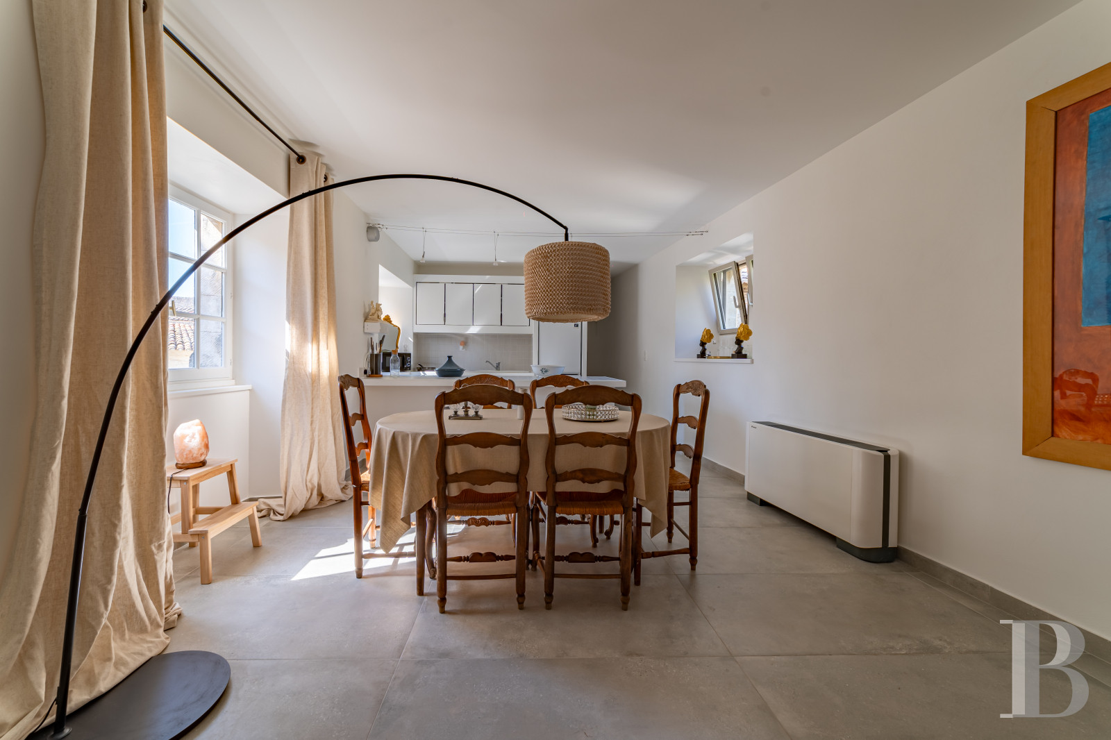 A village château dating back to the 12th century between Nîmes and Uzès in the Gard - photo  n°17