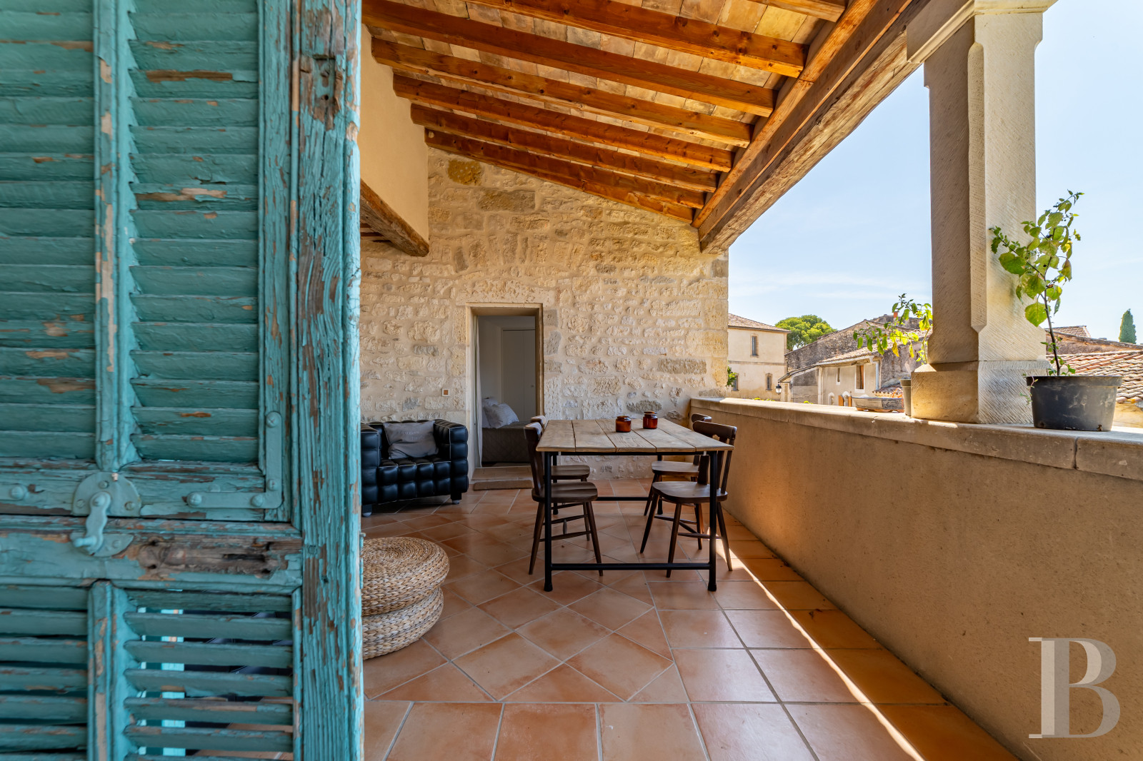 A village château dating back to the 12th century between Nîmes and Uzès in the Gard - photo  n°28