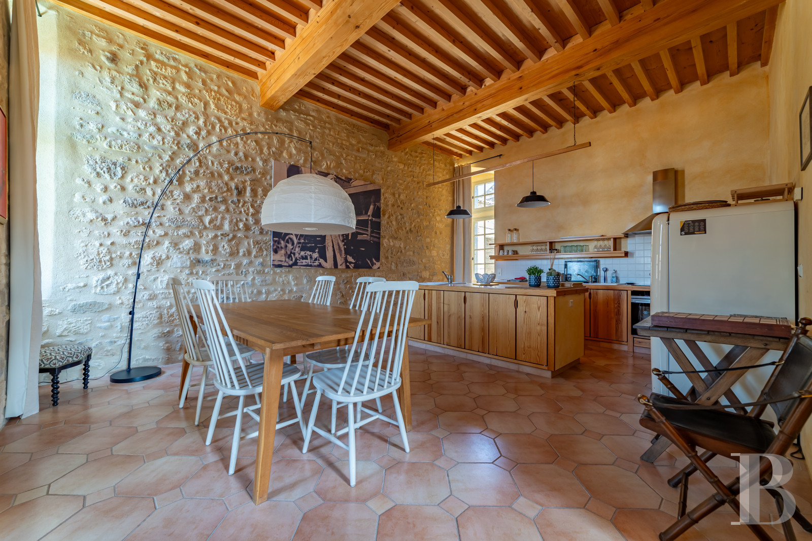 A village château dating back to the 12th century between Nîmes and Uzès in the Gard - photo  n°20