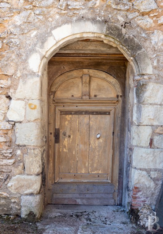 An almost entirely preserved former 12th-century priory in Azay-sur-Cher, near Tours - photo  n°19
