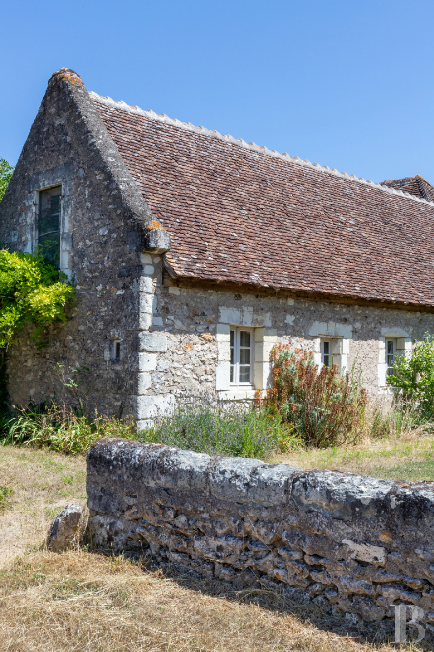 An almost entirely preserved former 12th-century priory in Azay-sur-Cher, near Tours - photo  n°37