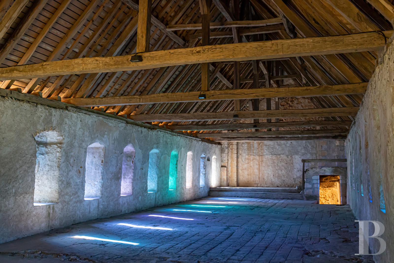 An almost entirely preserved former 12th-century priory in Azay-sur-Cher, near Tours - photo  n°30