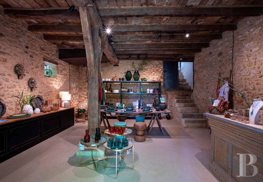 A completely renovated 19th-century country house and its farm south of Périgueux, in the Périgord Noir region  - photo  n°63