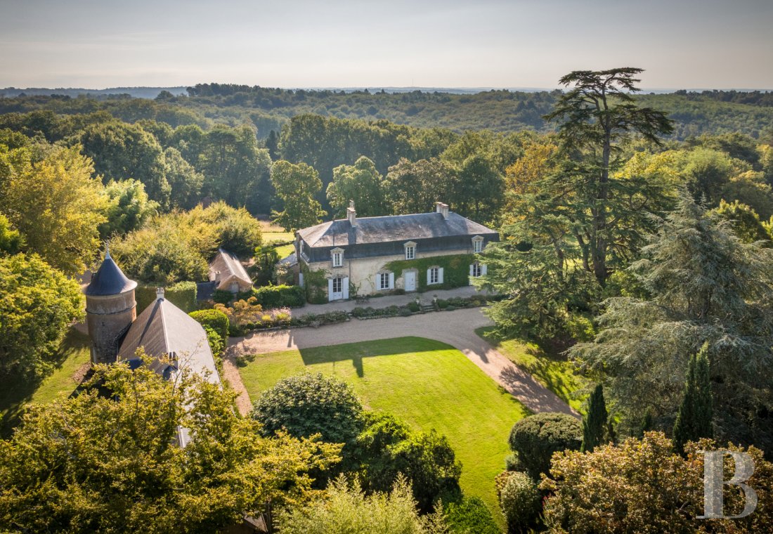 A completely renovated 19th-century country house and its farm south of Périgueux, in the Périgord Noir region  - photo  n°3