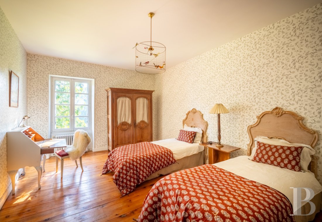 A completely renovated 19th-century country house and its farm south of Périgueux, in the Périgord Noir region  - photo  n°25