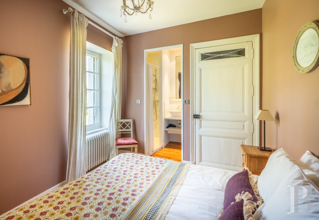 A completely renovated 19th-century country house and its farm south of Périgueux, in the Périgord Noir region  - photo  n°30
