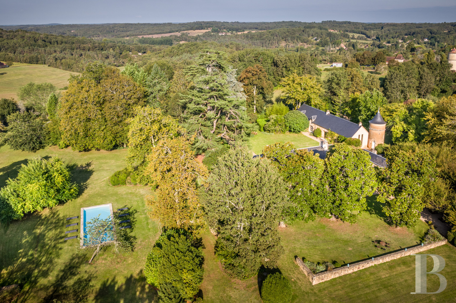A completely renovated 19th-century country house and its farm south of Périgueux, in the Périgord Noir region  - photo  n°8