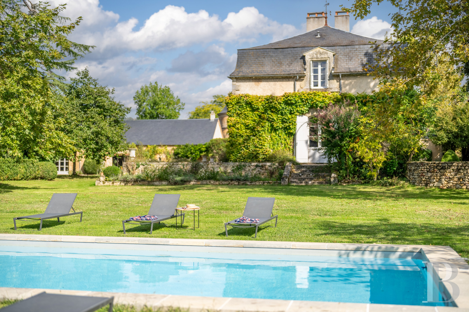 A completely renovated 19th-century country house and its farm south of Périgueux, in the Périgord Noir region  - photo  n°46