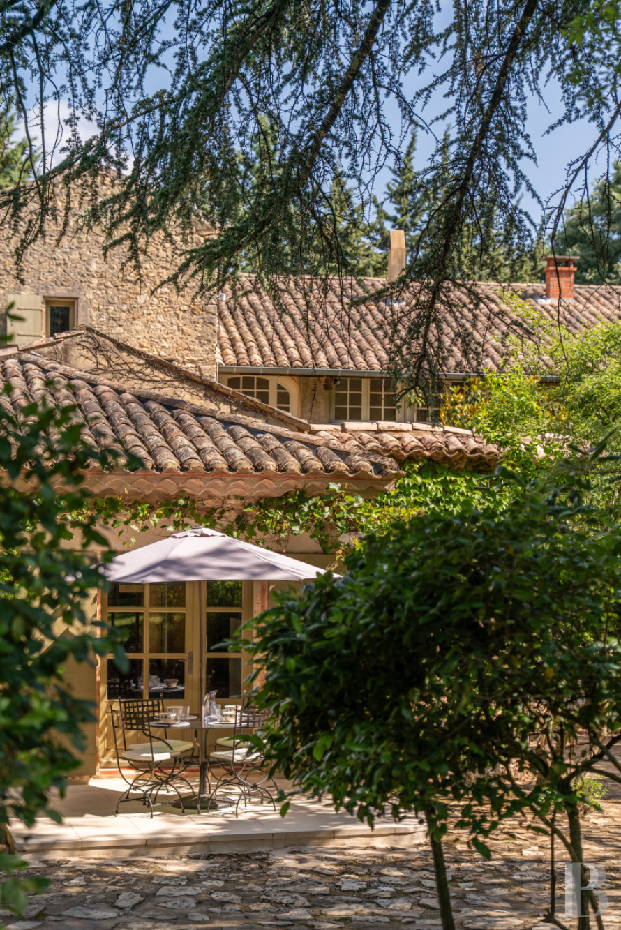 À Sabran, dans le Gard, un mas de la fin du 18e siècle entre vignes et sous-bois - photo  n°32
