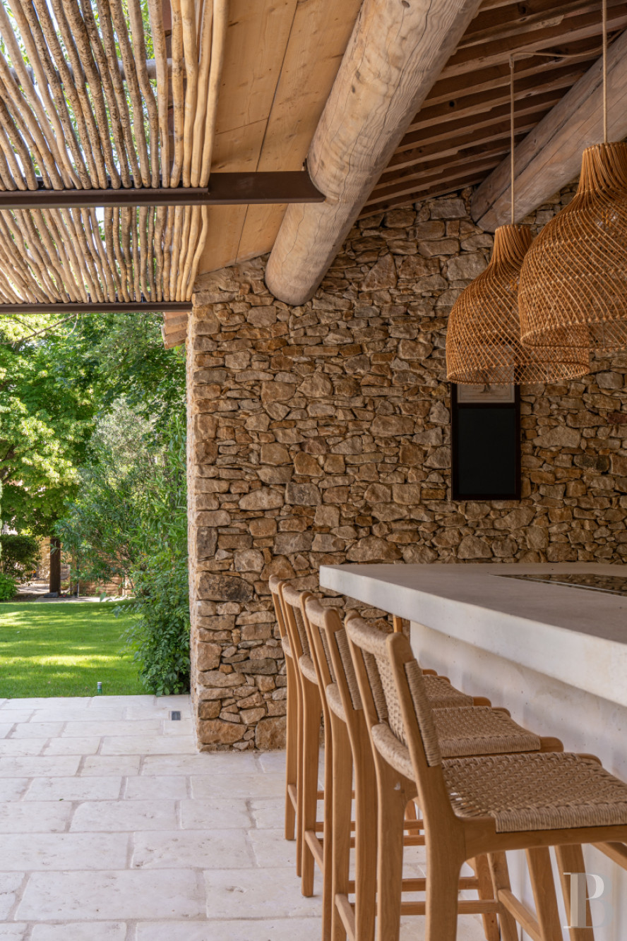 À Sabran, dans le Gard, un mas de la fin du 18e siècle entre vignes et sous-bois - photo  n°40