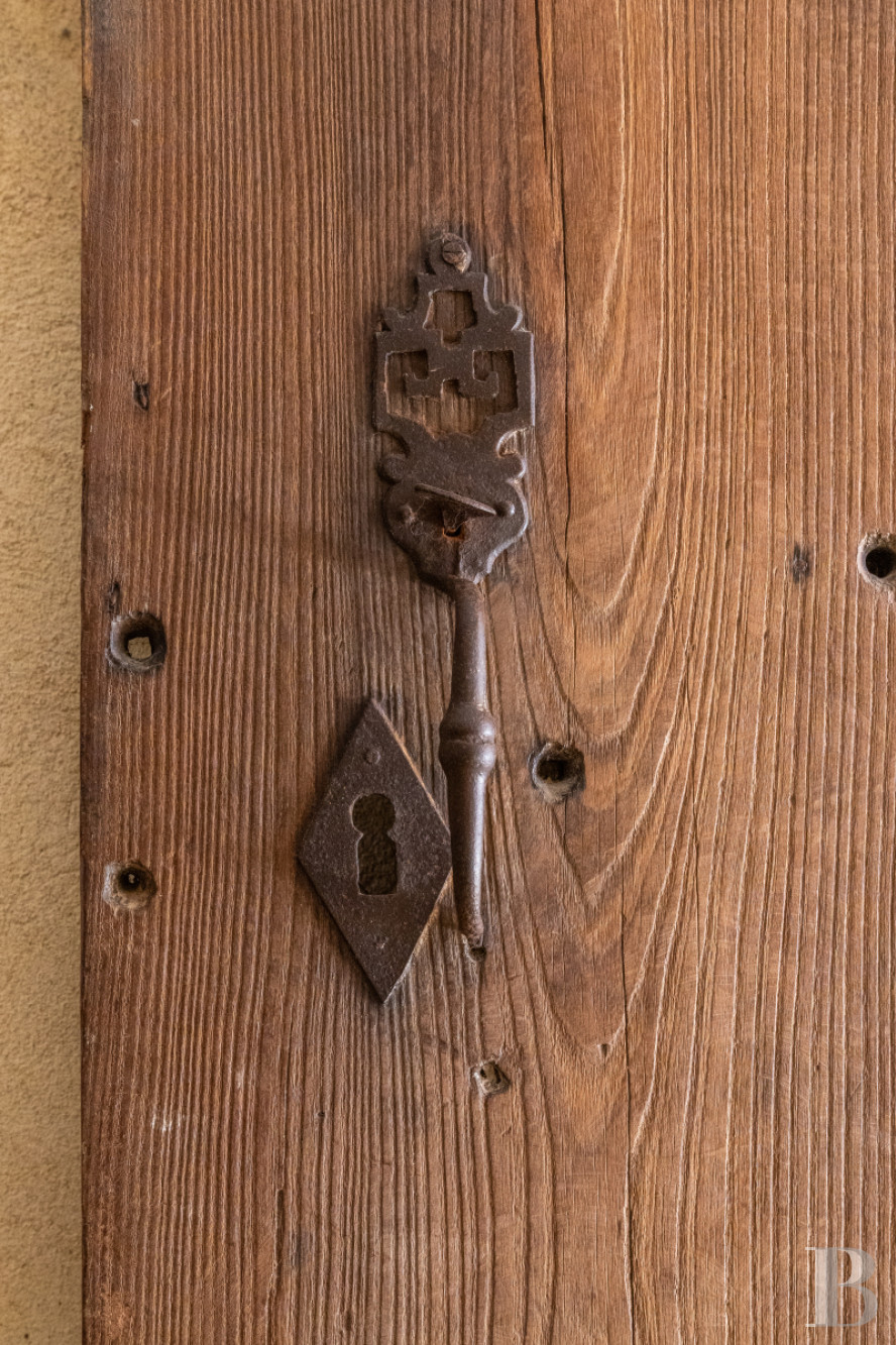 À Sabran, dans le Gard, un mas de la fin du 18e siècle entre vignes et sous-bois - photo  n°18