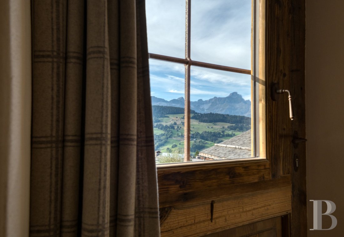 A 19th-century farmhouse preserved in its original state and completely renovated at the foot of Mont d'Arbois, in Megève - photo  n°41