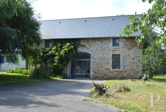 character properties France brittany   - 14