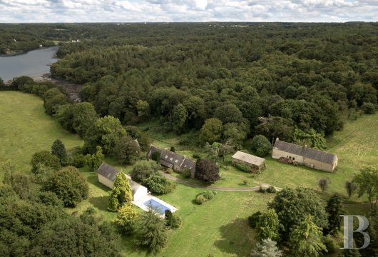 character properties France brittany   - 2