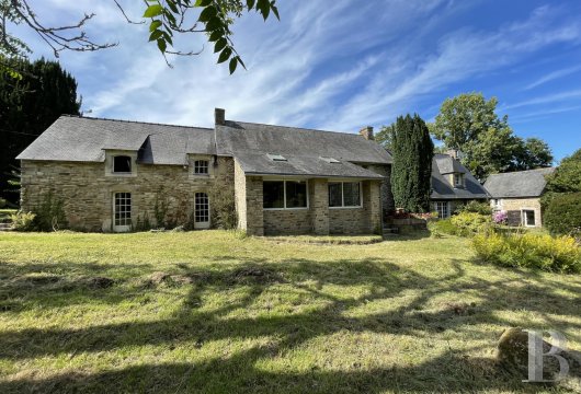 character properties France brittany   - 9