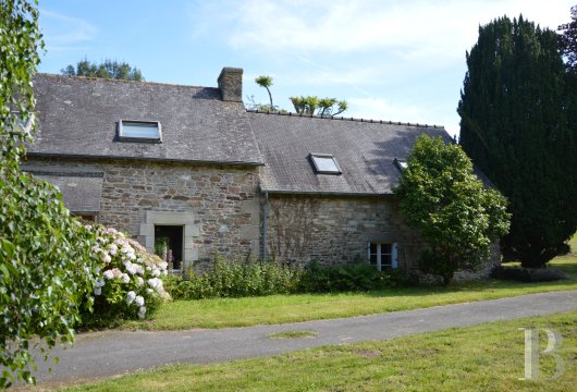 character properties France brittany   - 7