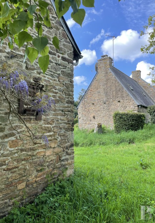 character properties France brittany   - 21
