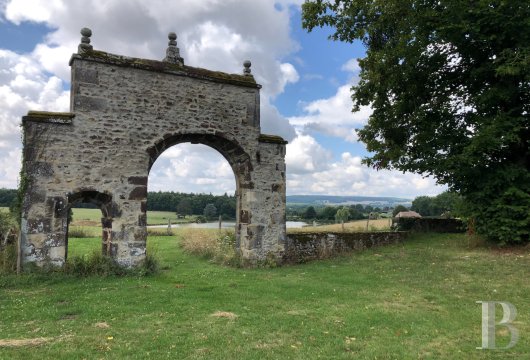 chateaux for sale France center val de loire   - 9