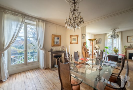 character properties France midi pyrenees   - 8