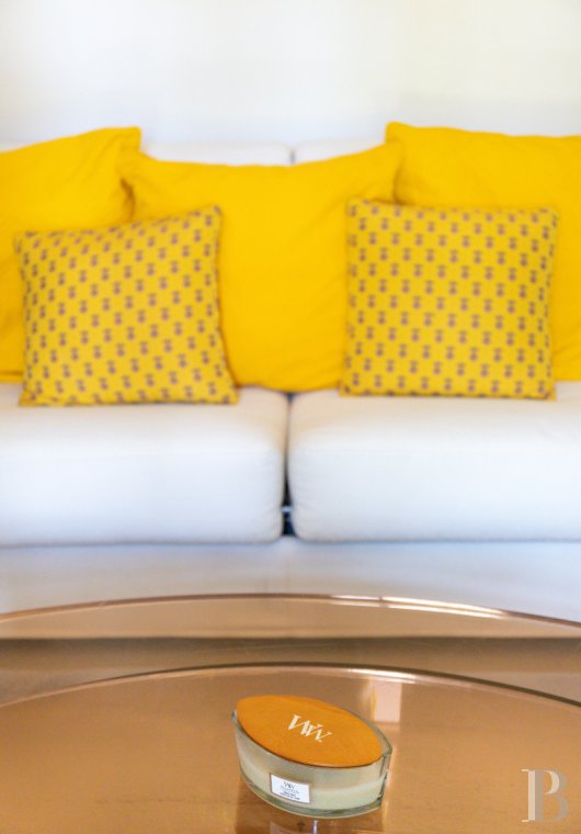 A manor house surrounded parkland and crossed by the River Sauldre in Romorantin, in the Sologne region - photo  n°32