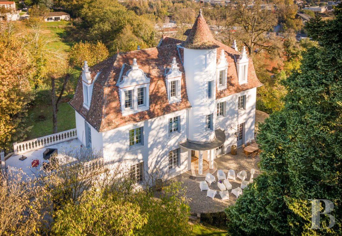 chateaux for sale France midi pyrenees   - 1