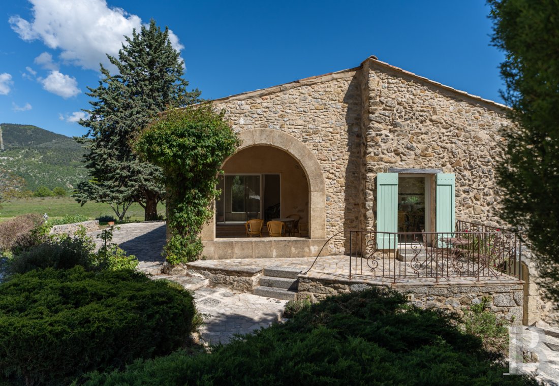 immobilier chateaux paca   - 15