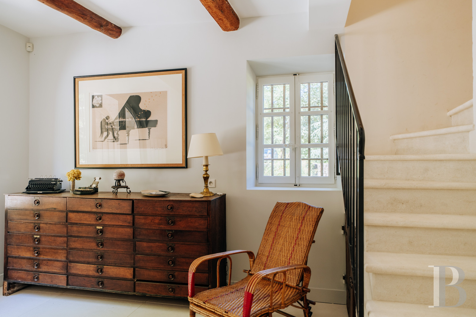 A former 18th-century silkworm farm overlooking the Luberon as far as Mount Ventoux, in Ménerbes, in the Vaucluse department - photo  n°33