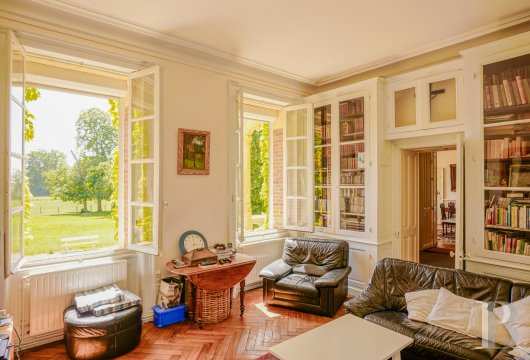 France mansions for sale burgundy   - 12