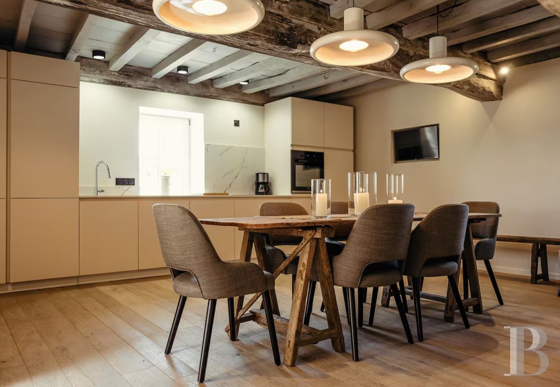 En Saône-et-Loire, dans le village de Lancharre, deux maisons du 17e siècle dans un domaine dédié à la villégiature - photo  n°20