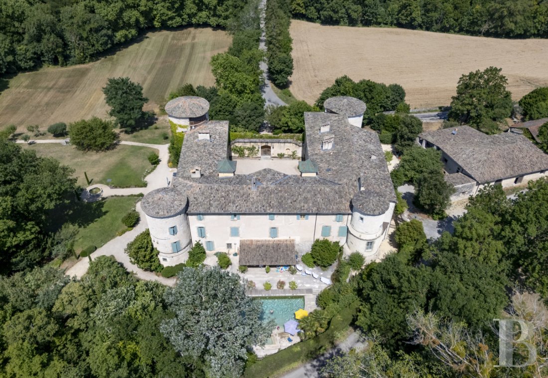 chateaux a vendre rhones alpes   - 3