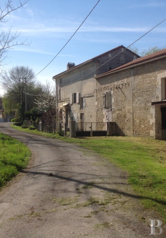 maisons de caractere a vendre poitou charentes   - 7