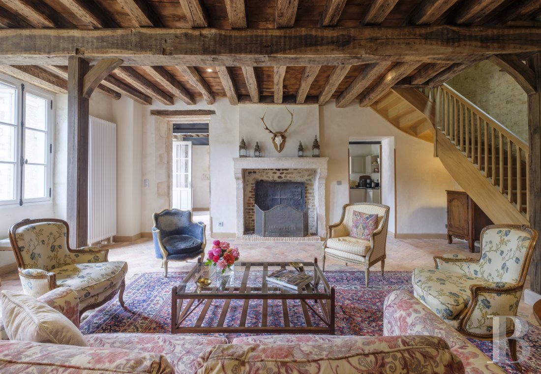 An old mill and miller's house beside a river near Argenton-sur-Creuse in the Indre department  - photo  n°4
