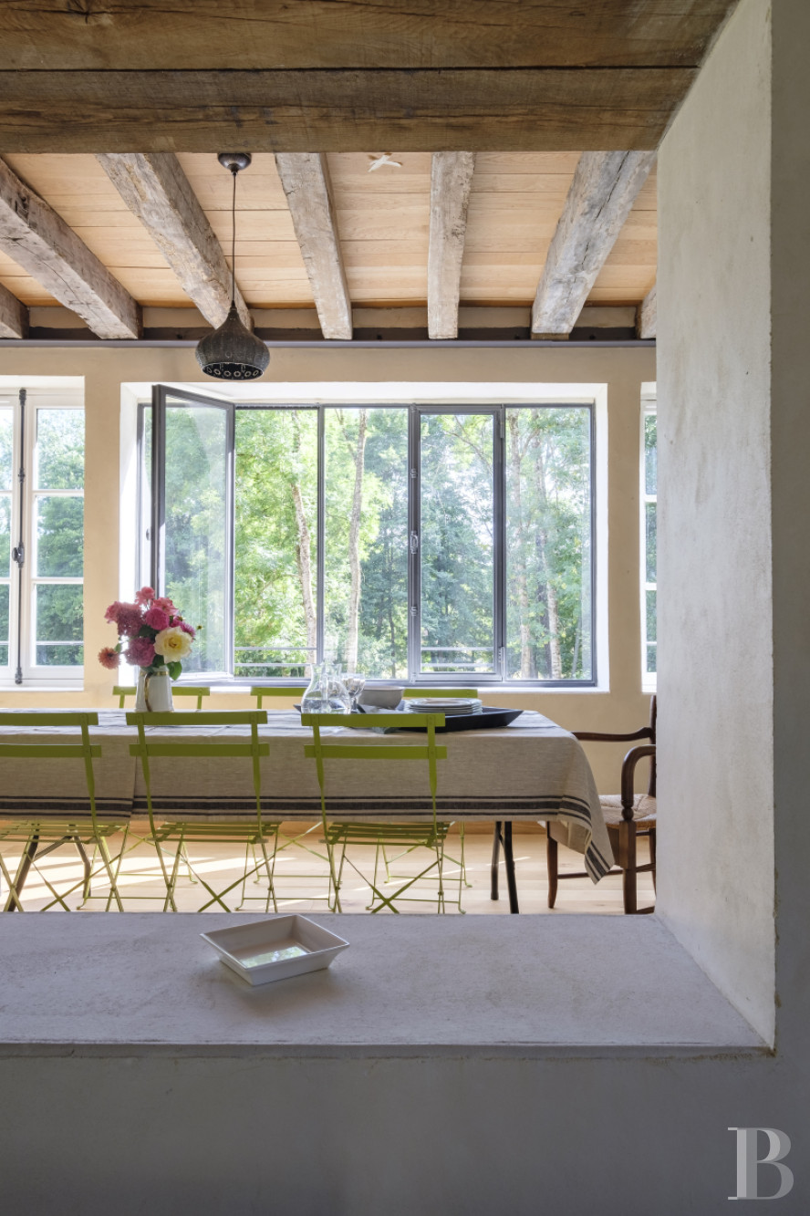 An old mill and miller's house beside a river near Argenton-sur-Creuse in the Indre department  - photo  n°18
