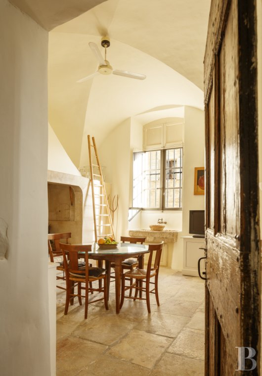 A 17th-century town house with Italian accents in Ménerbes, in the Vaucluse  - photo  n°15