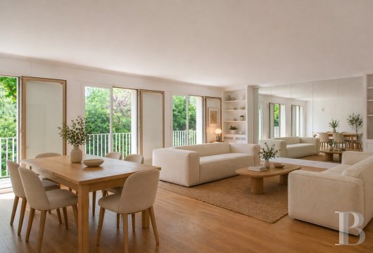 paris - Face au parc Monceau, avenue Vélasquez, Paris 8e, un appartement de 134 m² avec un balcon et deux chambres, sans vis-à-vis